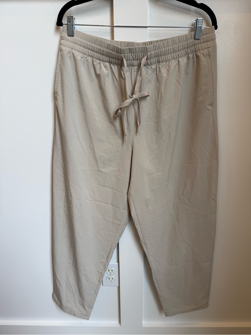 Women’s Eddie Bauer Casual Drawstring Pants - Beige Jogger Activewear L